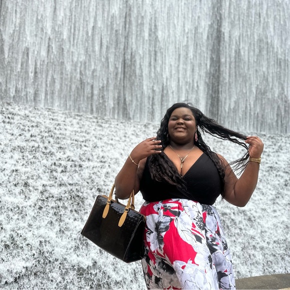 Red and black Formal floor length gown - Picture 4 of 5